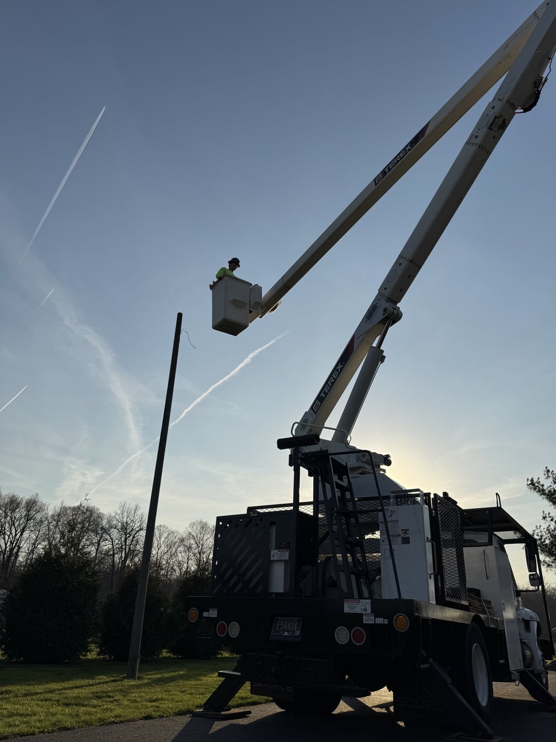 Bucket-truck pole work